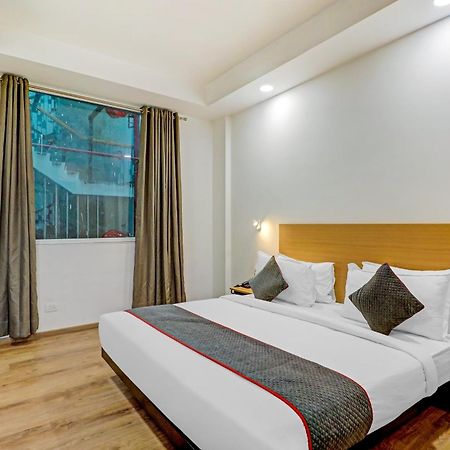 Townhouse Sector 30 Near Botanic Garden Of Indian Republic Hotel Noida Kültér fotó