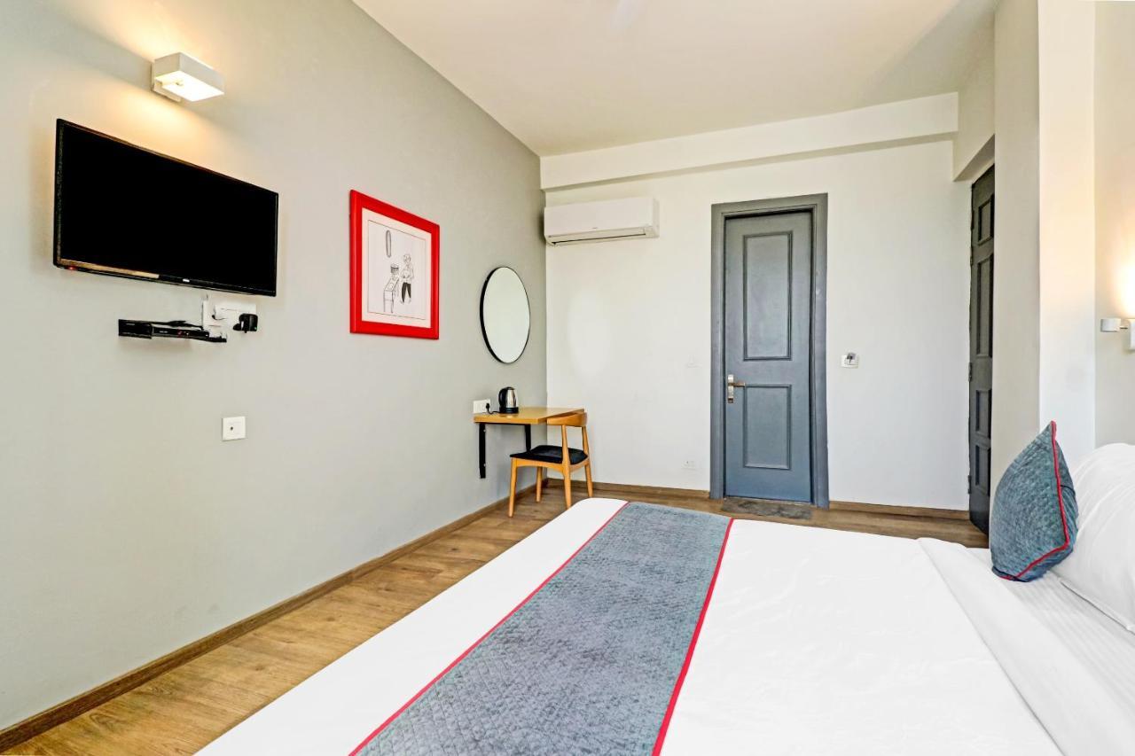 Townhouse Sector 30 Near Botanic Garden Of Indian Republic Hotel Noida Kültér fotó