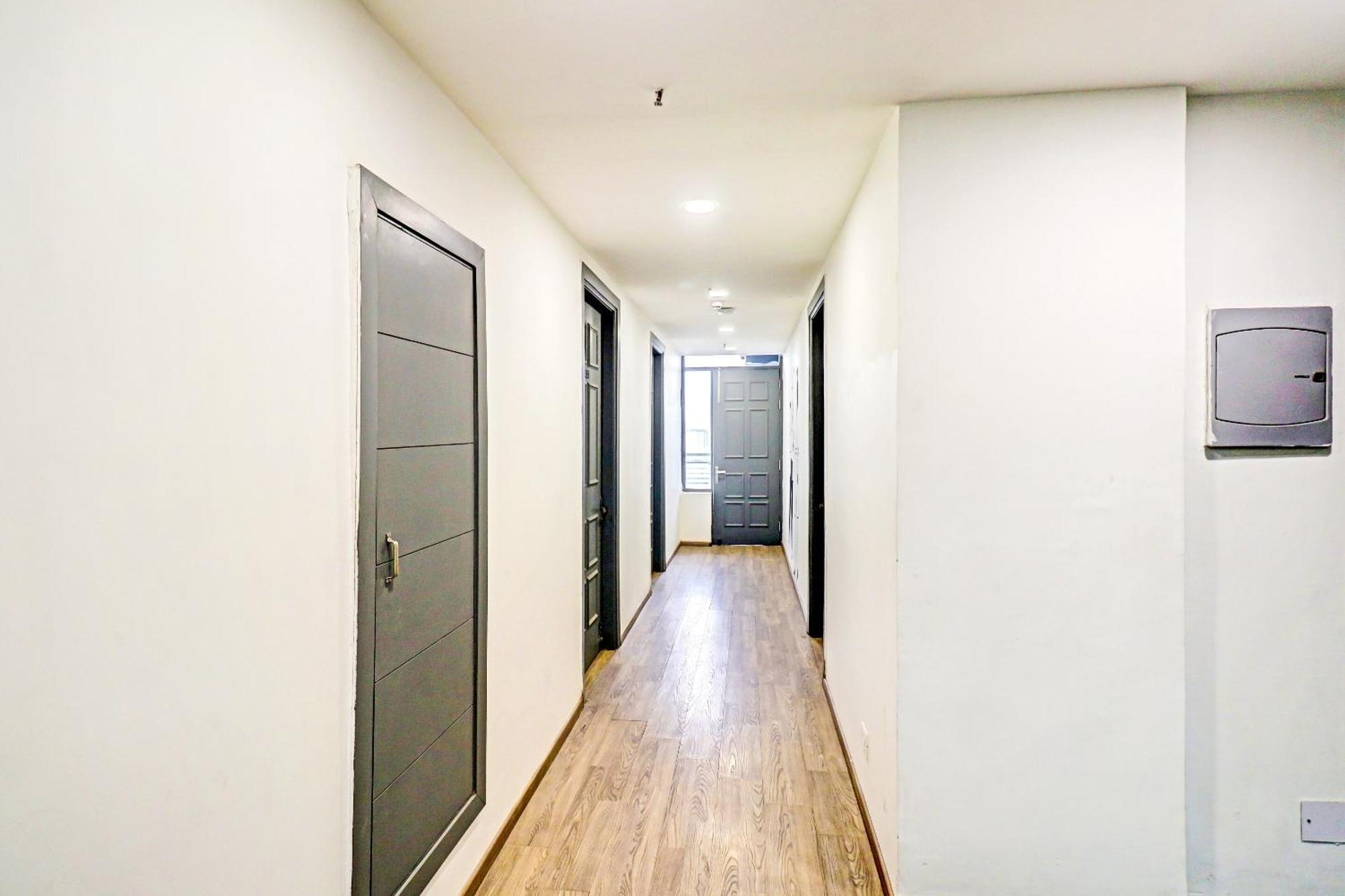 Townhouse Sector 30 Near Botanic Garden Of Indian Republic Hotel Noida Kültér fotó